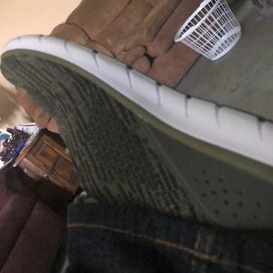 Meet your Posher, Devion